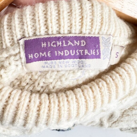 Vintage Highland Home Industries Ivory Wool Floral Chunky Sweater S - Picture 4 of 5